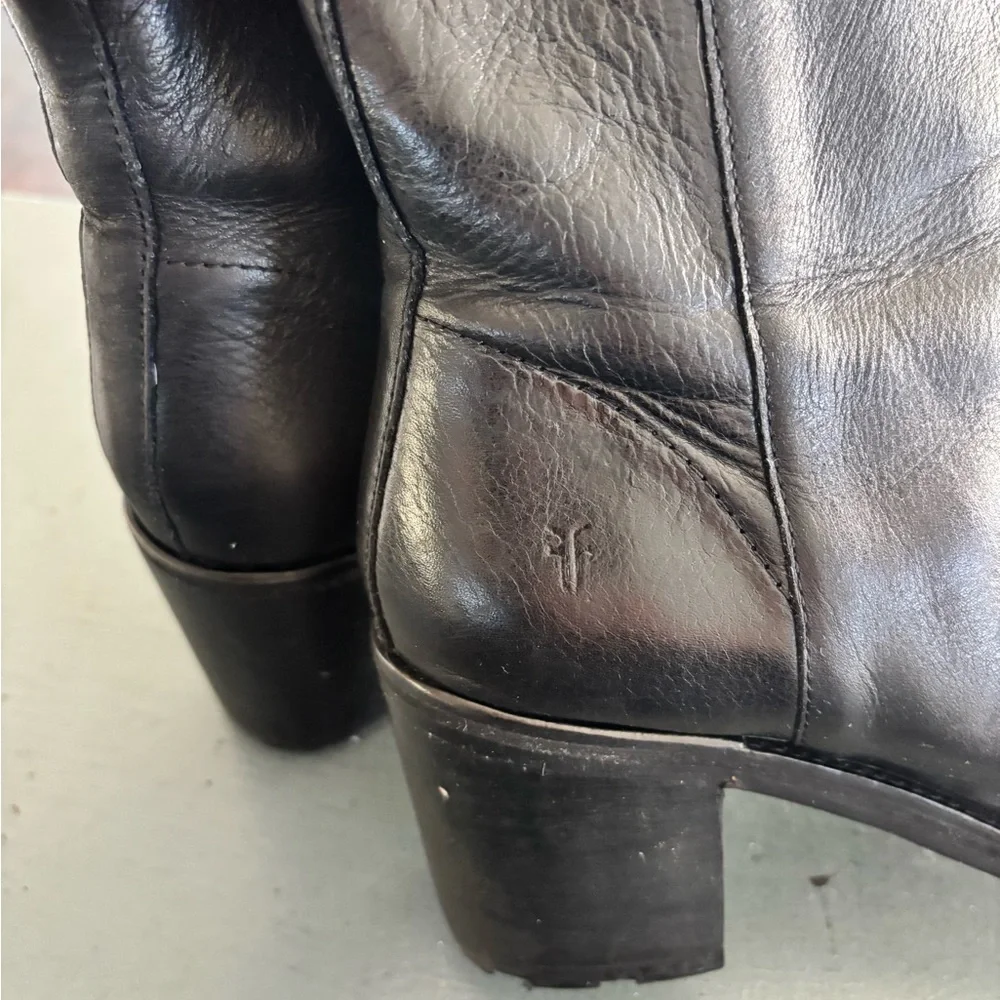 Black Leather Ankle Boots- Ladies Frye Ankle Leather Boots - Picture 10 of 13
